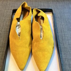 Used Mustard Suede Zara Shoes. Size 41